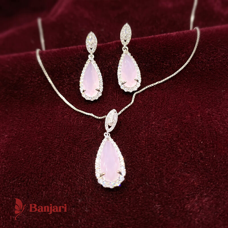 Timeless Halo Teardrop 1 Zircon Locket Set