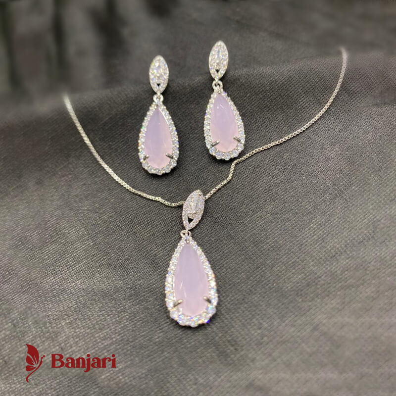 Timeless Halo Teardrop 1 Zircon Locket Set